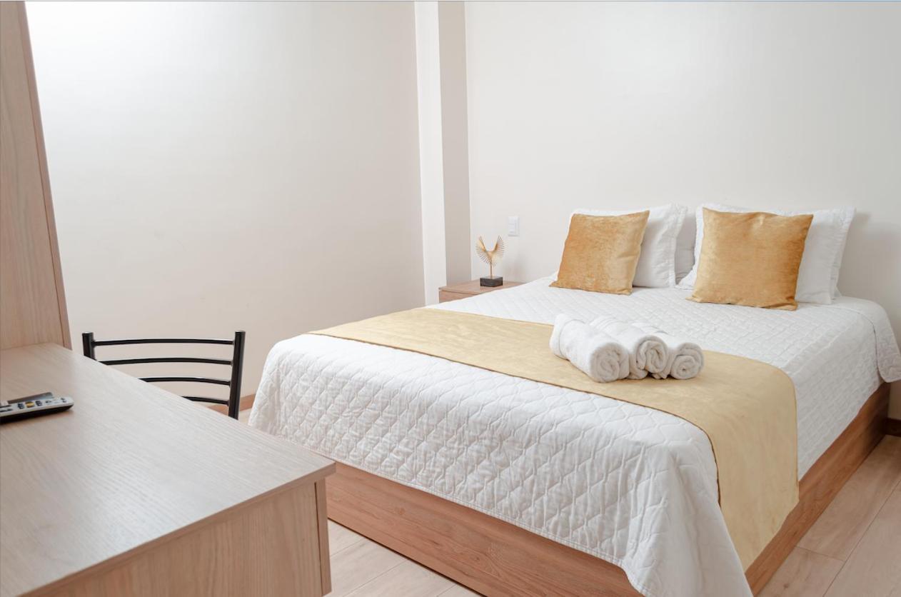 Hotel Bristool Parc - Departments & Suites Κουένκα Εξωτερικό φωτογραφία
